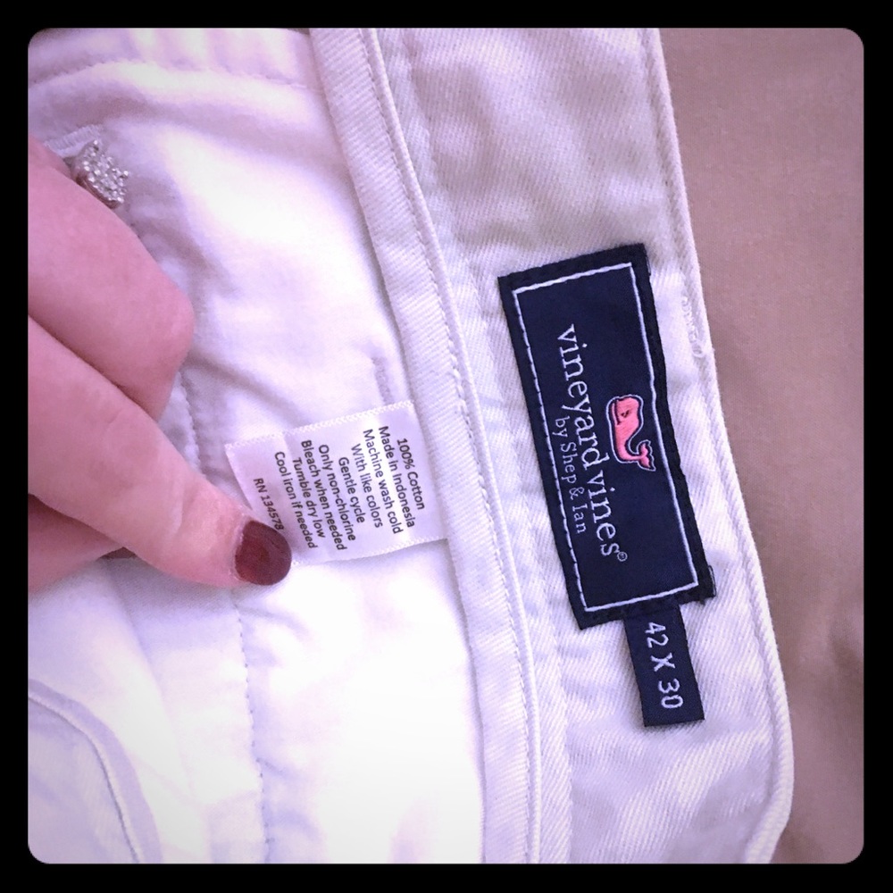 Vineyard vines Pants 42X30